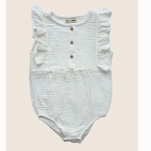 ELI & NEV White Ruffle Trim Muslin Bodysuit | sz 9-12 months